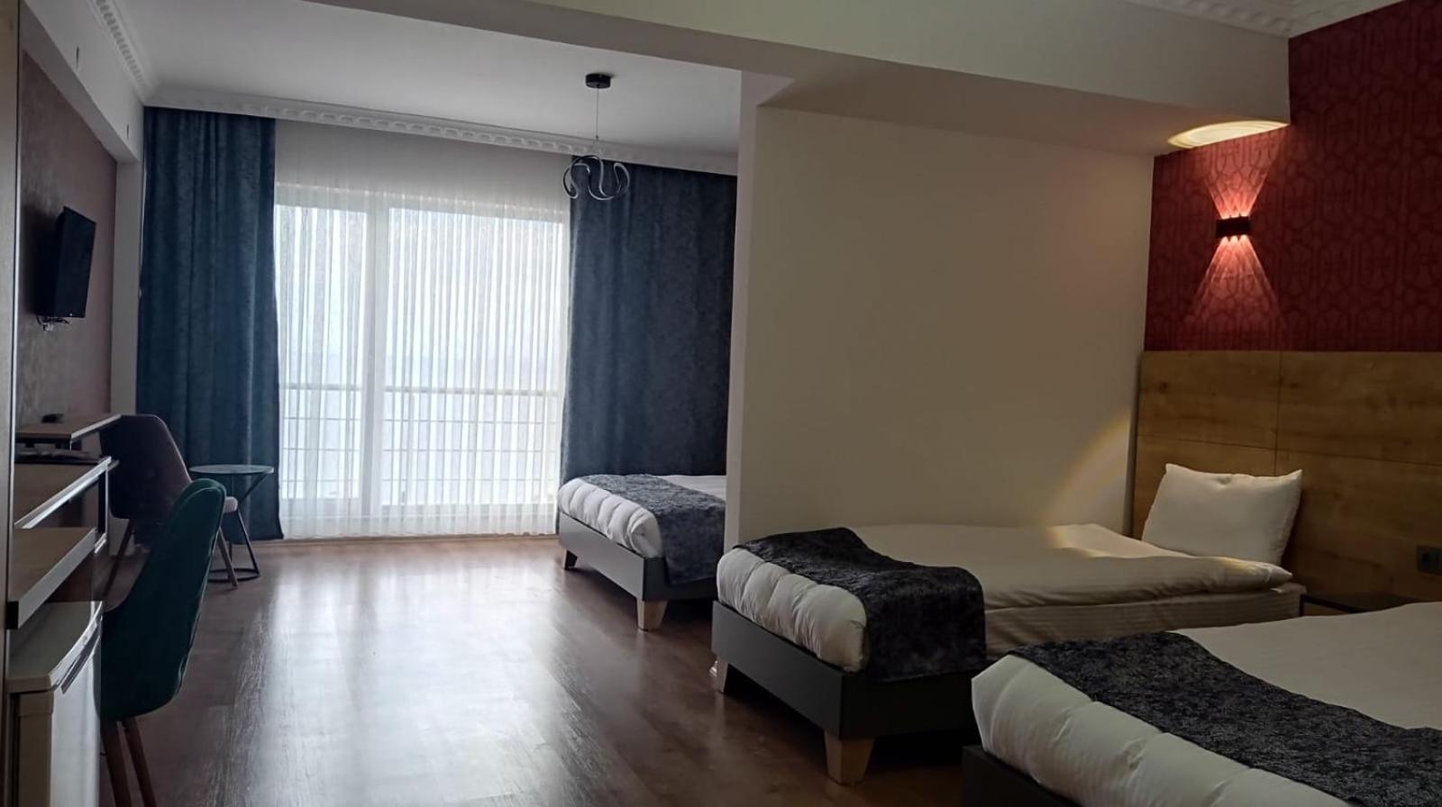 Orient Hotel Van Bagian luar foto